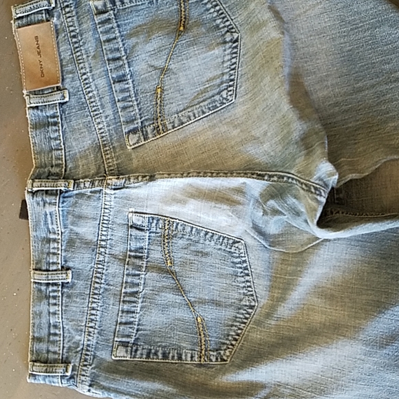 DKNY men Jean's 36x34 - Picture 2 of 6